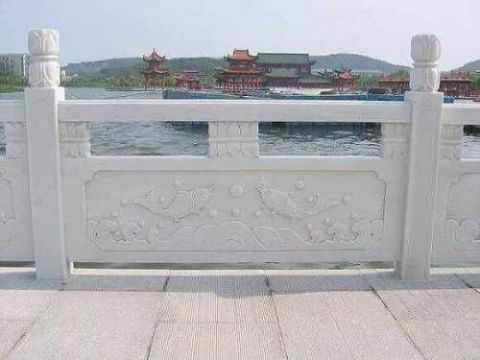 點(diǎn)擊查看詳細(xì)信息<br>標(biāo)題：欄板石 閱讀次數(shù)：2891