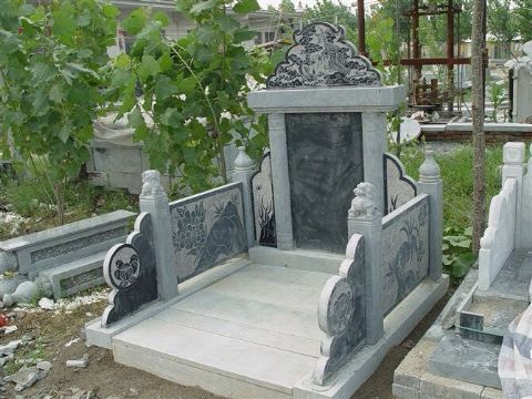 點(diǎn)擊查看詳細(xì)信息<br>標(biāo)題：石墓碑 閱讀次數(shù)：2982