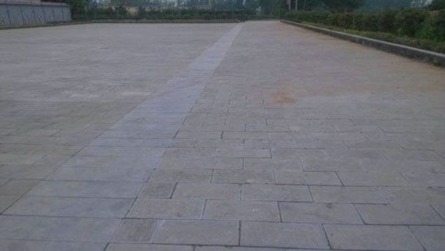 點(diǎn)擊查看詳細(xì)信息<br>標(biāo)題：廣場(chǎng)石 閱讀次數(shù)：3421