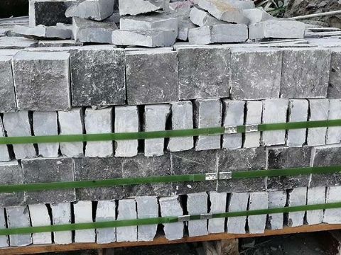 點(diǎn)擊查看詳細(xì)信息<br>標(biāo)題：馬蹄石 閱讀次數(shù)：2576