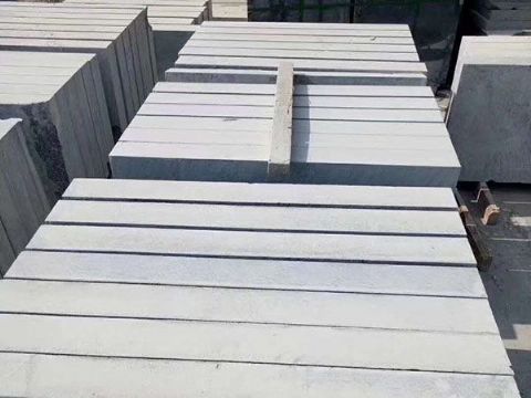 點(diǎn)擊查看詳細(xì)信息<br>標(biāo)題：路沿石 閱讀次數(shù)：2756