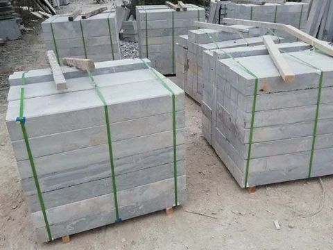 點(diǎn)擊查看詳細(xì)信息<br>標(biāo)題：路沿石 閱讀次數(shù)：2738