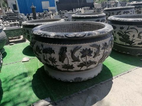 點(diǎn)擊查看詳細(xì)信息<br>標(biāo)題：石缸石花盆 閱讀次數(shù)：3149